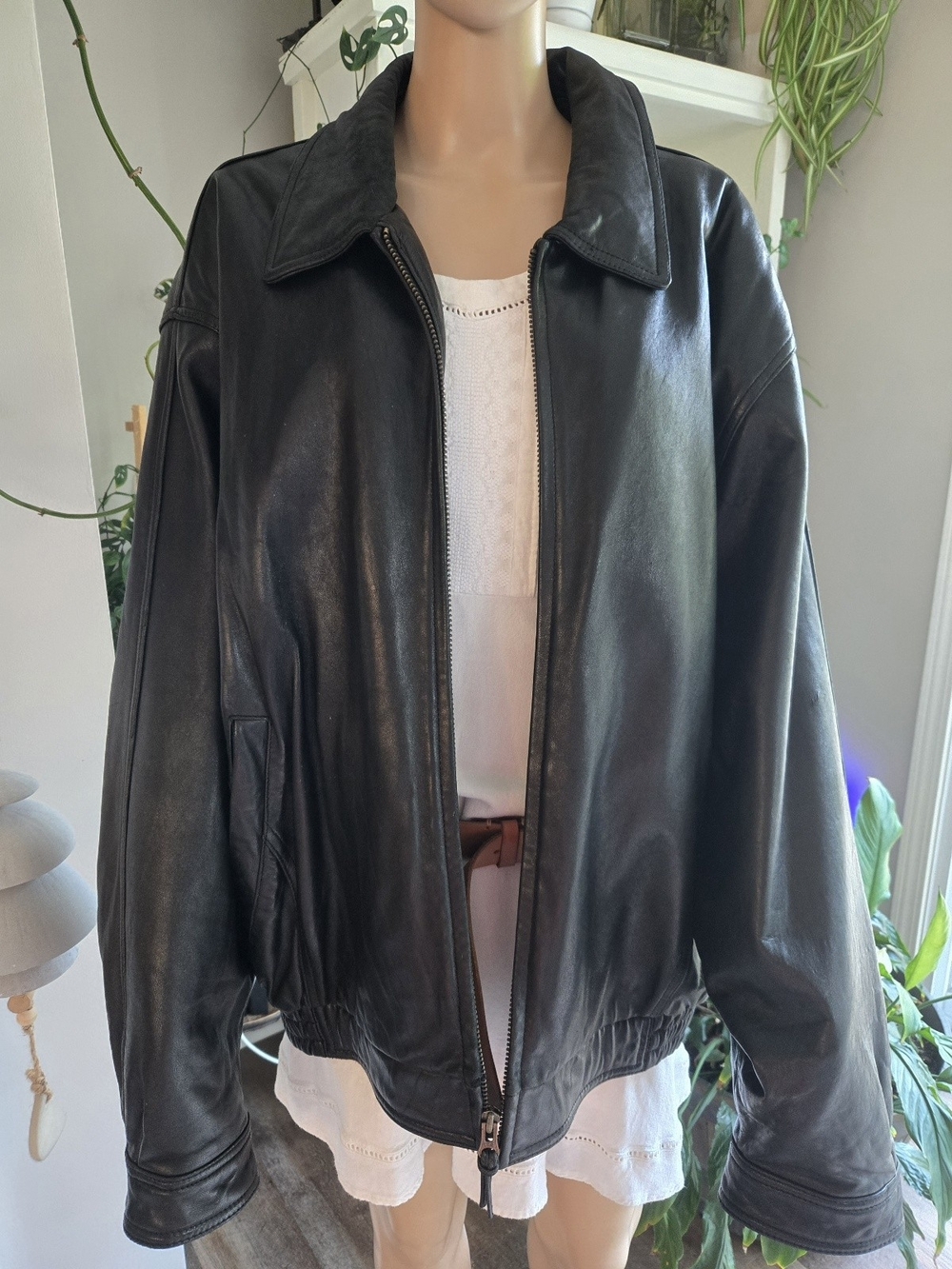 Men's Black Leather Bomber Jacket - Classic Zip Front